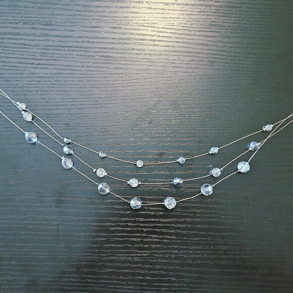 3/$15 elegant necklace - Picture 2 of 3